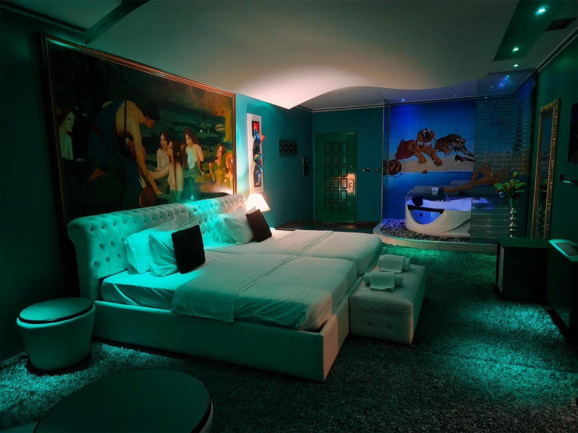 Hotel Rosa Blu Tirana Esterno foto