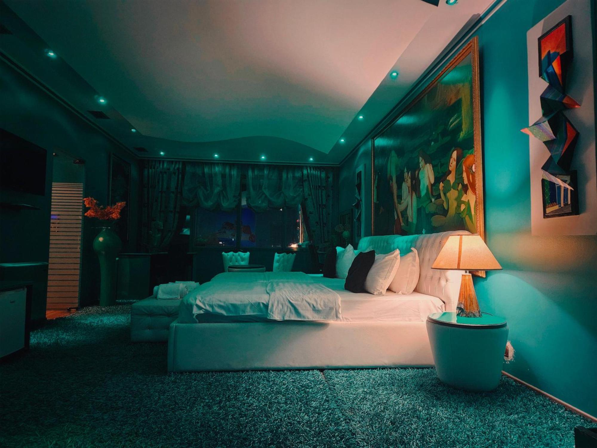 Hotel Rosa Blu Tirana Esterno foto